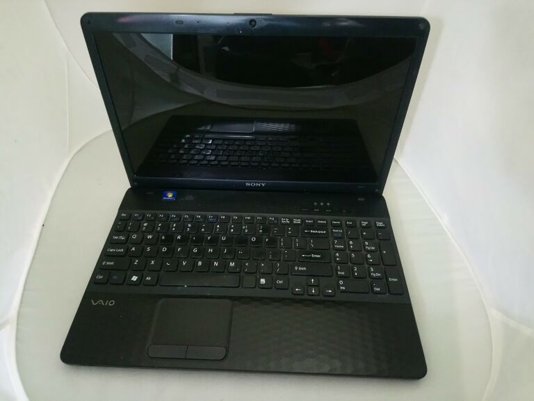 SONY VAIO PCG-71913L WIN10, 4GB, 750 GB, I3-2350M