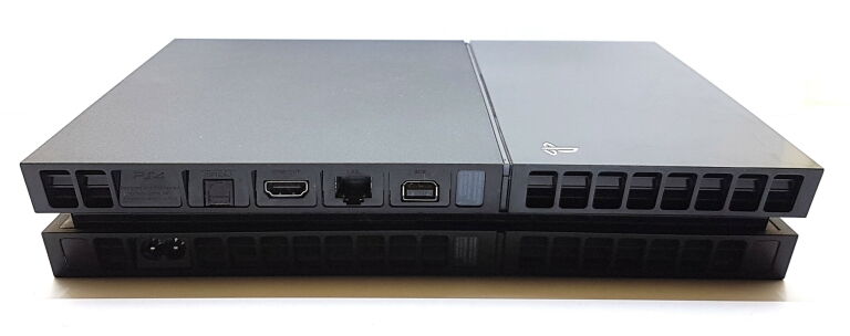 KONSOLA PS4 500GB 2 PADY KOLEKCJA GIER 14 SZT.