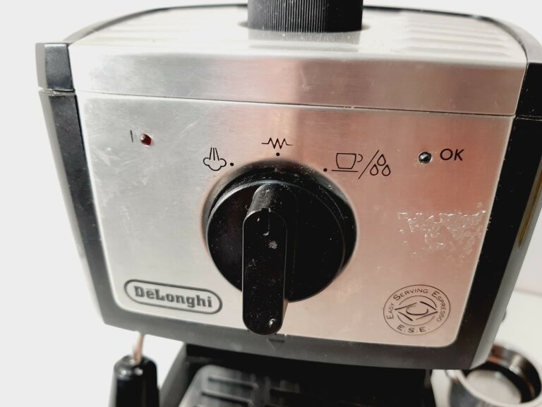 EKSPRES DELONGHI EC157