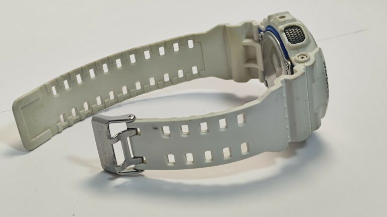 zegarek-casio-g-shock-ga-100-bateria-do-wymiany-mechanizm-kwarcowy