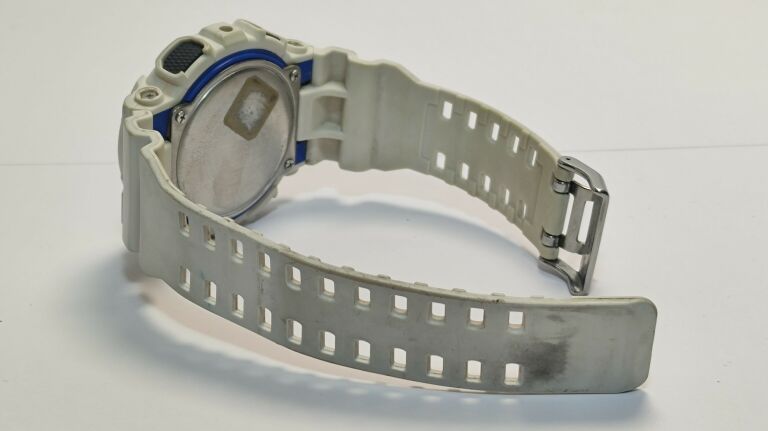 zegarek-casio-g-shock-ga-100-bateria-do-wymiany-rodzaj-analogowo-cyfrowe