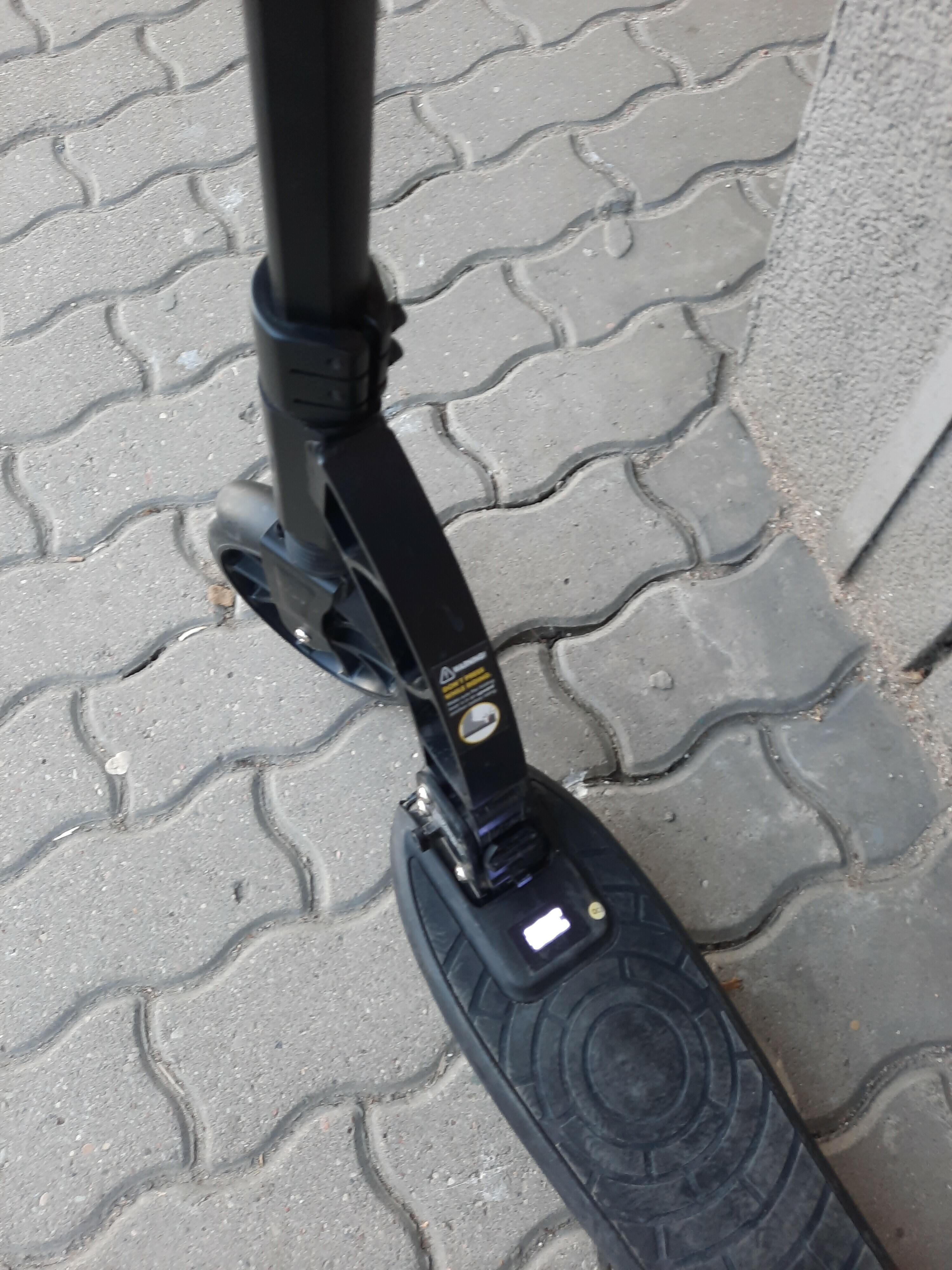 hulajnoga-elektryczna-spokey-mobius-comfort-kpl-model-mobius-comfort