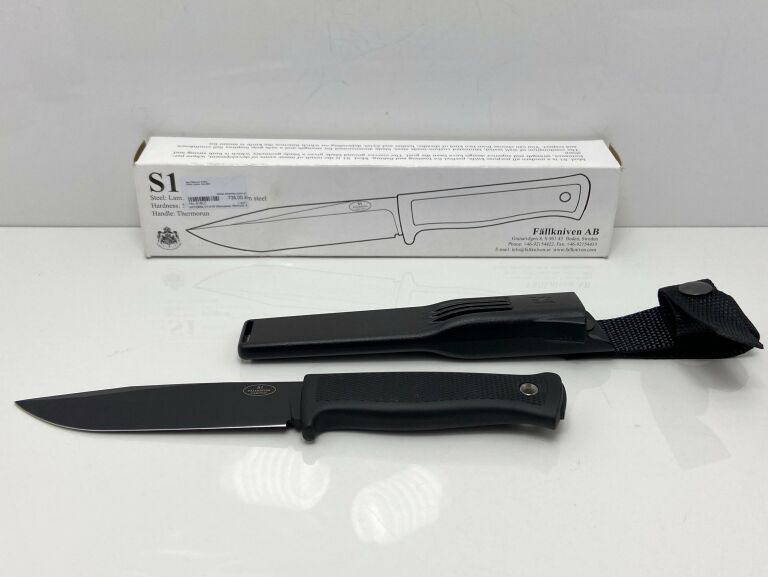 FALLKNIVEN CZARNY NÓŻ MYŚLIWSKI SURVIVAL S1 13CM