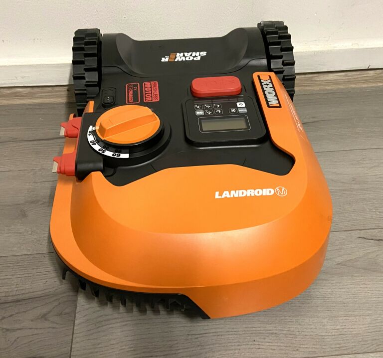 WORX ROBOT KOSZĄCY LANDROID 1000M2 WI-FI WR143E