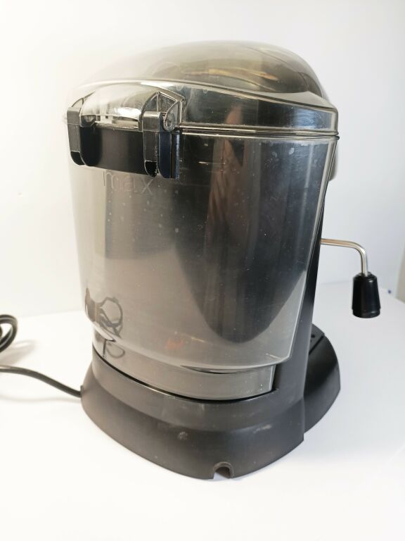 EKSPRES CIŚNIENIOWY DELONGHI MP EC200CD.B