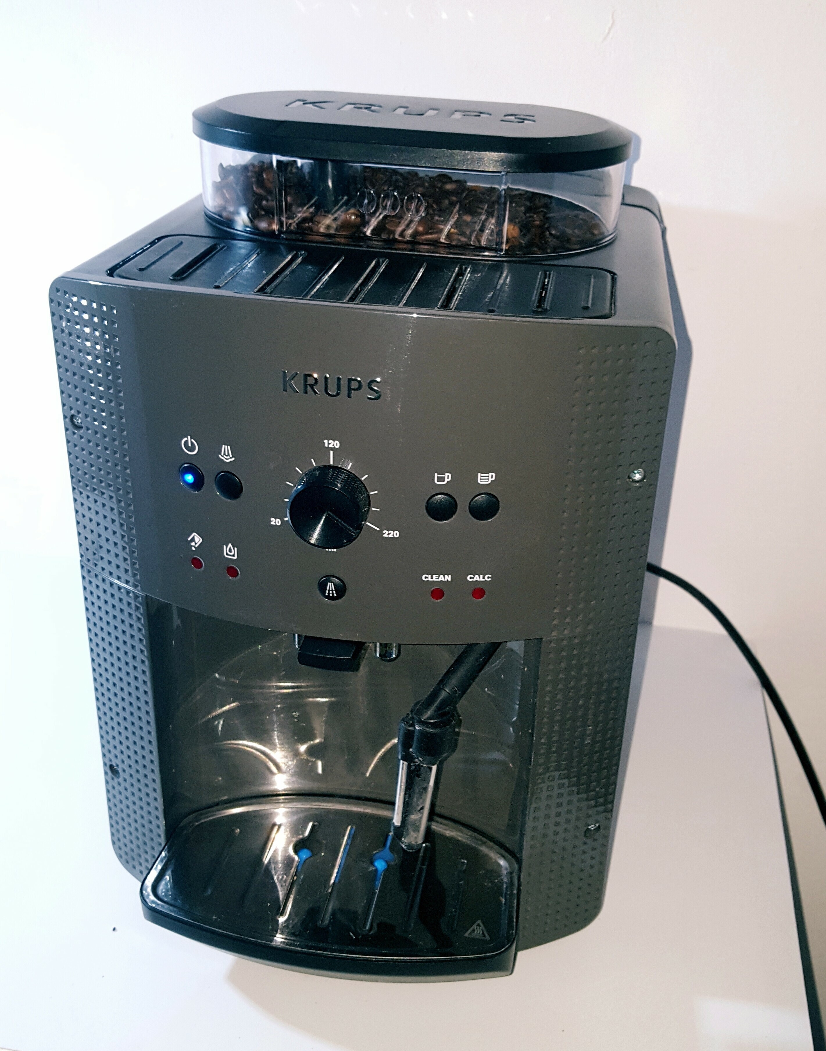 ekspres-do-kawy-krups-ea81-plwolnosci-3-5-sj-namyslow