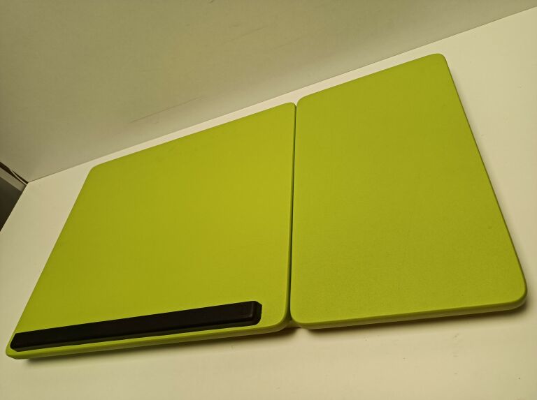 PODSTAWKA POD LAPTOPA ZIELONA JYSK