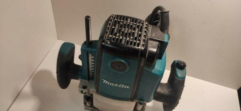 FREZARKA MAKITA RP1800F