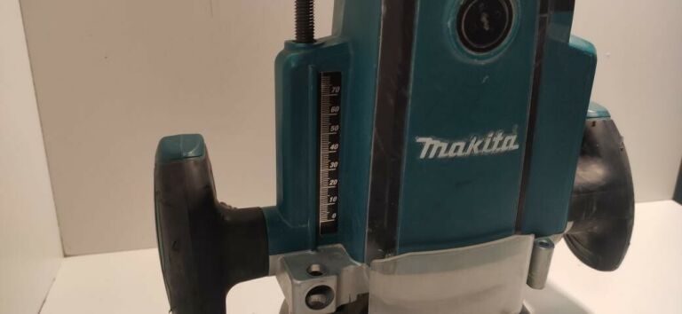 FREZARKA MAKITA RP1800F