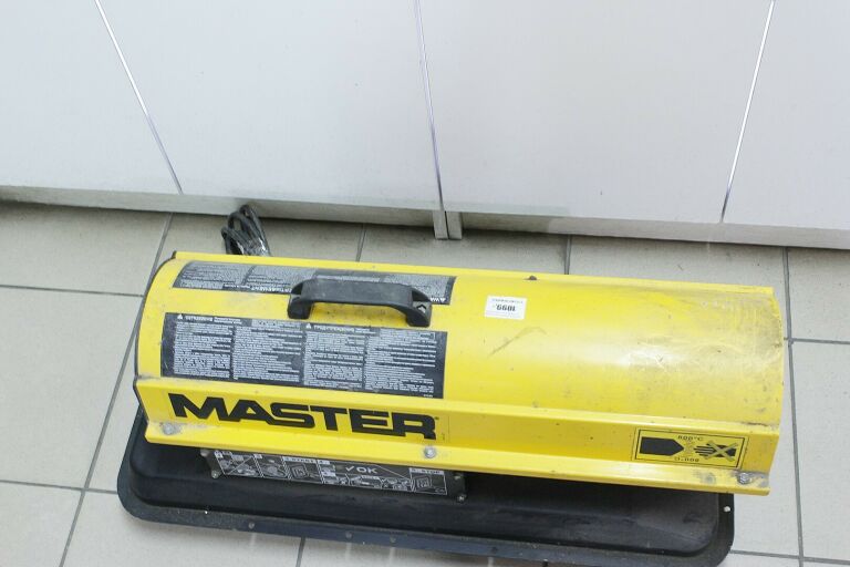 NAGRZEWNICA OLEJOWA MASTER B 70 CED 20 KW