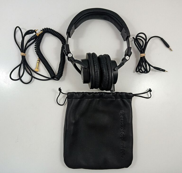 SŁUCHAWKI AUDIO TECHNICA ATH-M50X