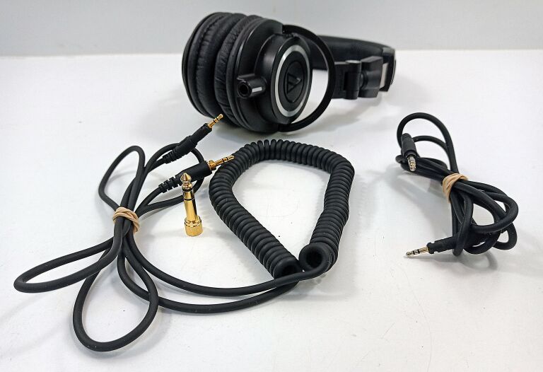 SŁUCHAWKI AUDIO TECHNICA ATH-M50X