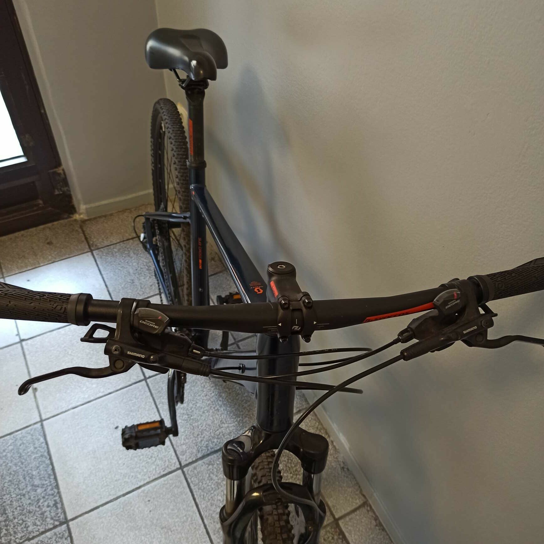 rower-scott-sub-cross-20-28-kolor-niebieski