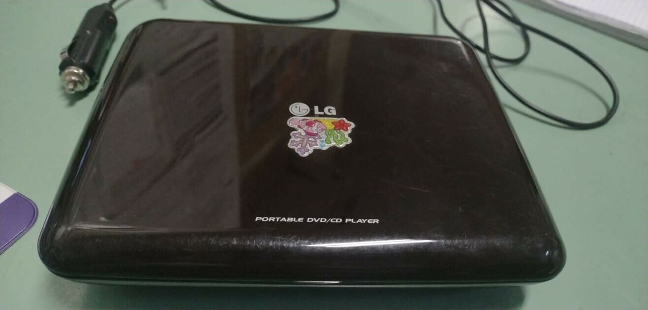 przenosny-odtwarzacz-dvd-lg-dp650-kod-producenta-00000000