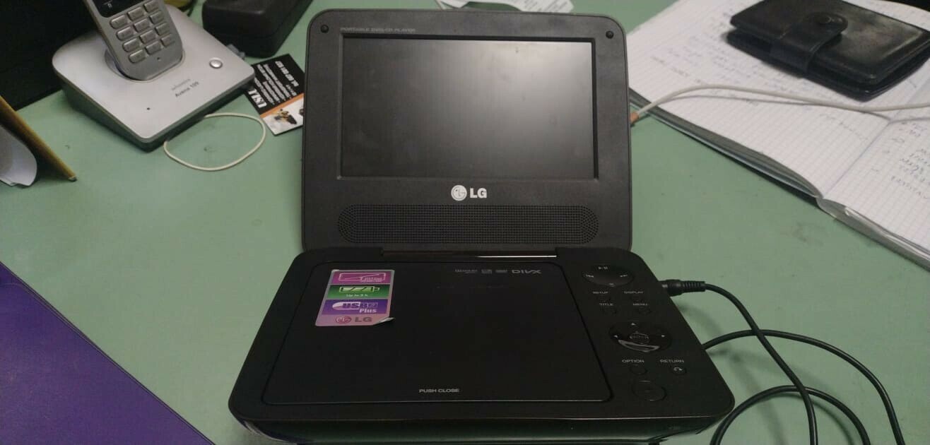 przenosny-odtwarzacz-dvd-lg-dp650-prudnicka-7-sj-nysa