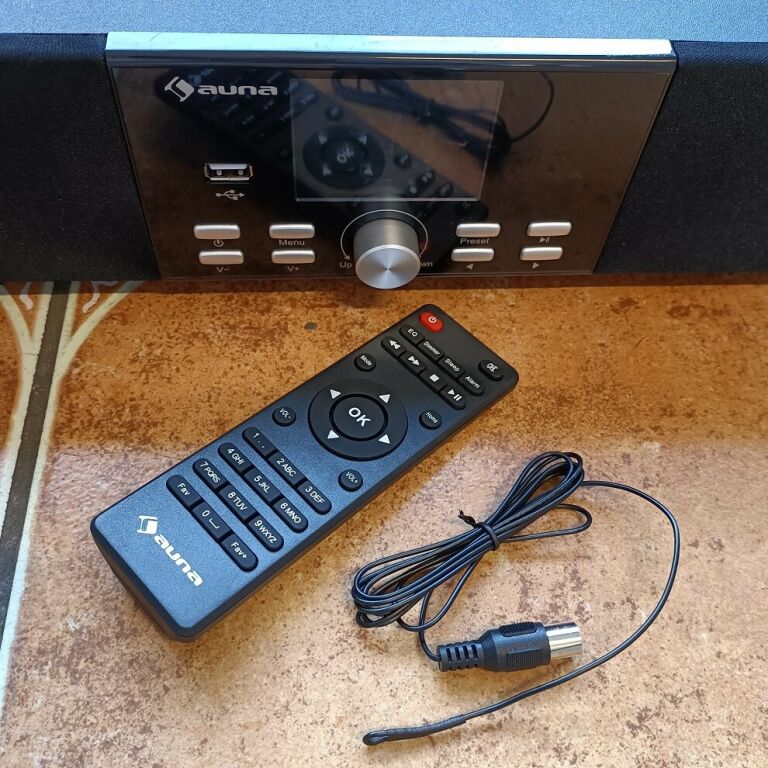 podstawka-dzwiekowa-auna-bt-internetdabfmaux-ean-4060656234491