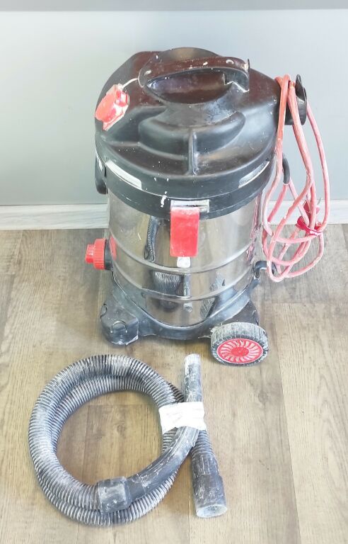 odkuracz-przemyslowy-graphite-59g607-marka-graphite