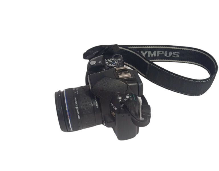aparat-olympus-e-510-obiektyw-ladowarka-w-zestawie-korpus-obiektyw