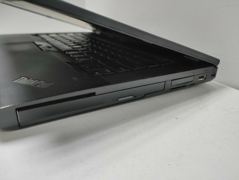 LAPTOP LENOVO THINKPAD T430 I5/ 6GB + ŁADOWARKA
