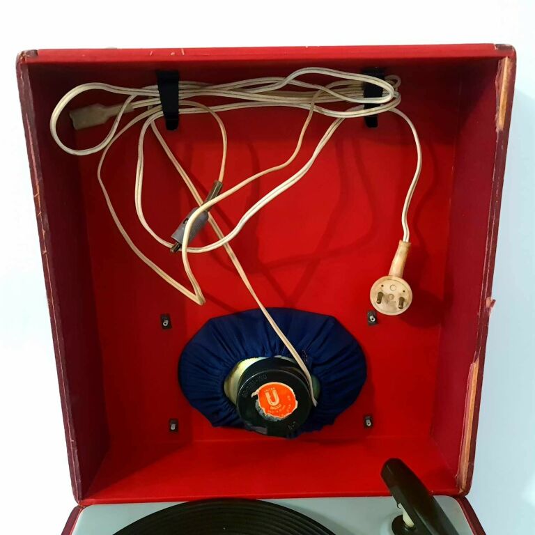 GRAMOFON BAMBINO 4 + PŁYTA