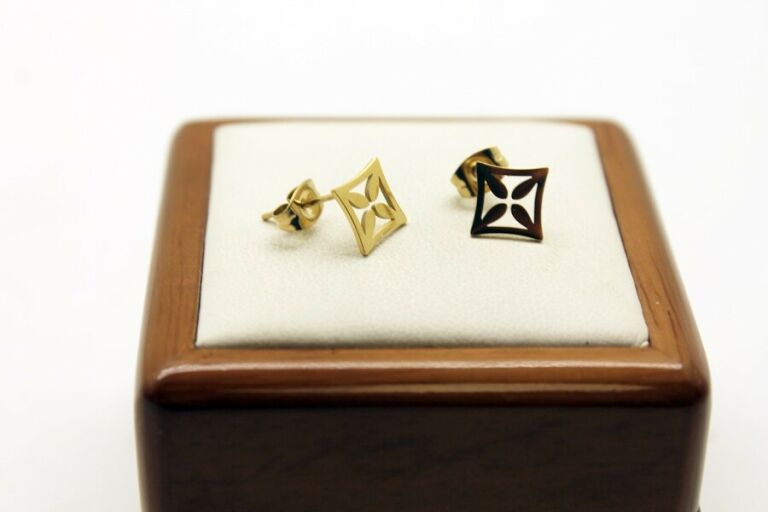 ciekawe-kolczyki-stal-chirurgiczna-zloty-kolor-traugutta-85-wroclaw