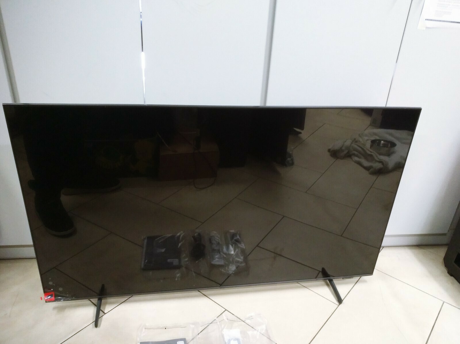 telewizor-samsung-55-qe55q67aau-komplet-model-qe55q67aau