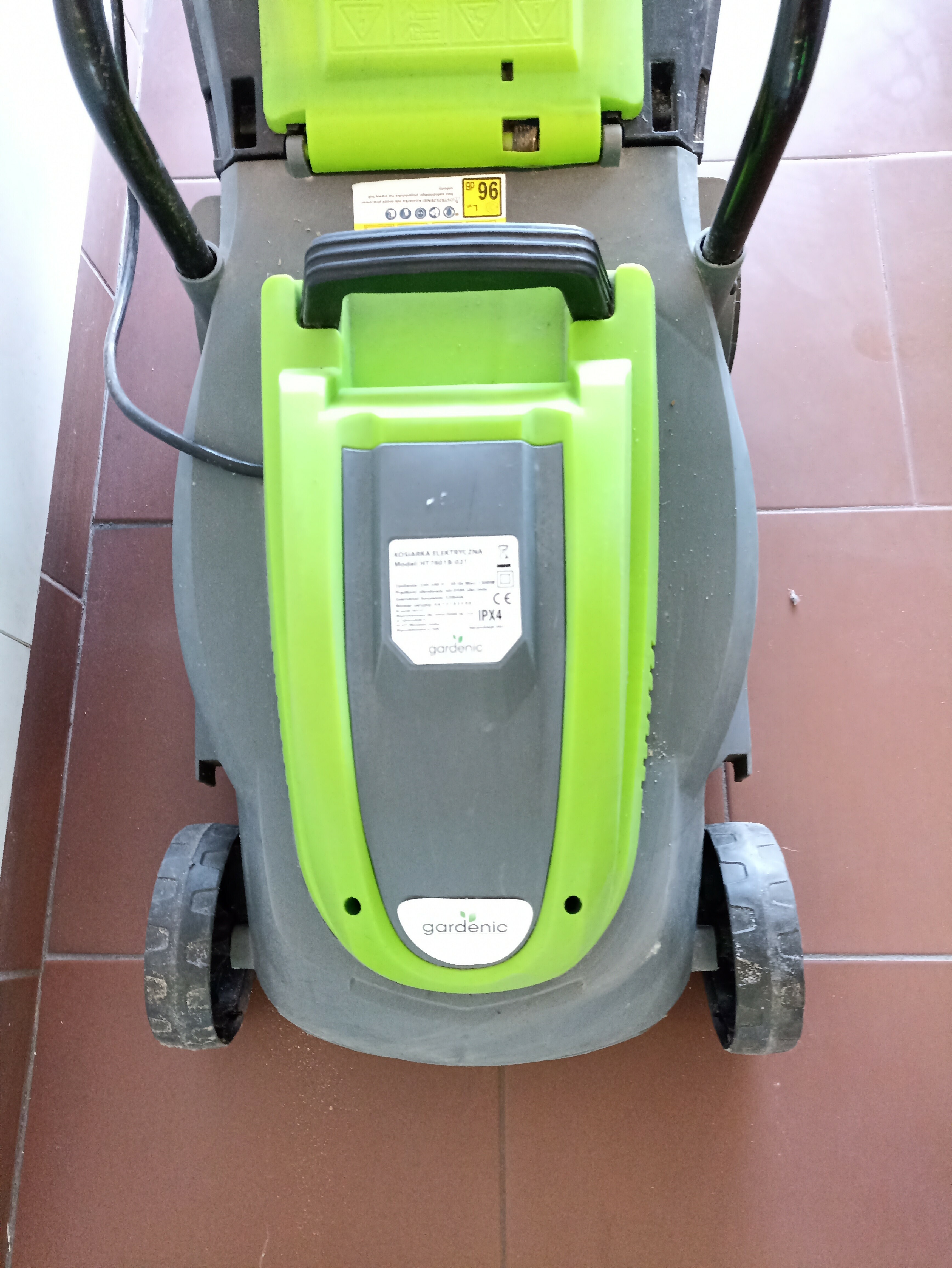 kosiarka-elektryczna-gardenic-ht7601b-021-stan-uzywany