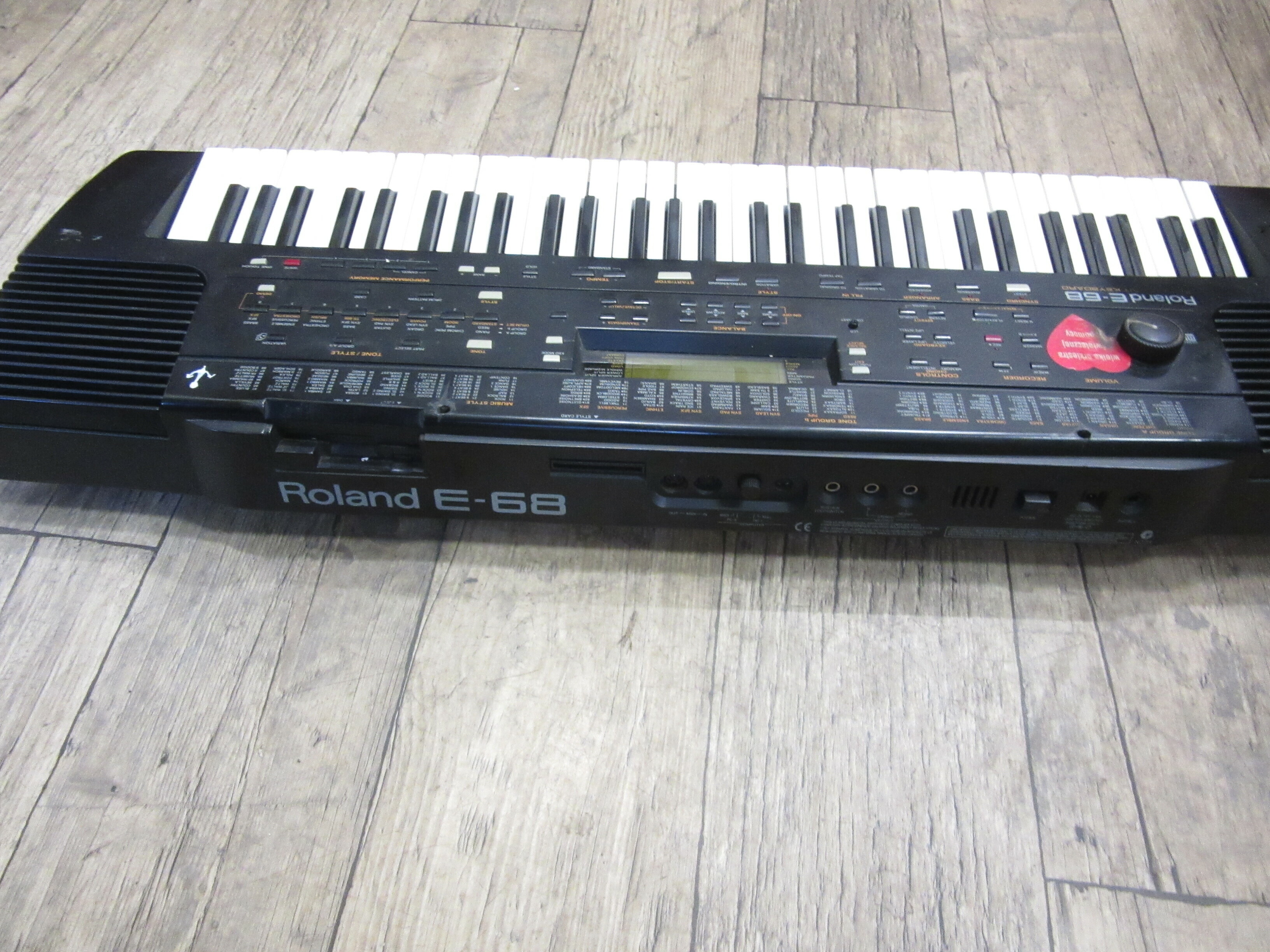 keyboard-e-68-roland-kod-producenta-e-68