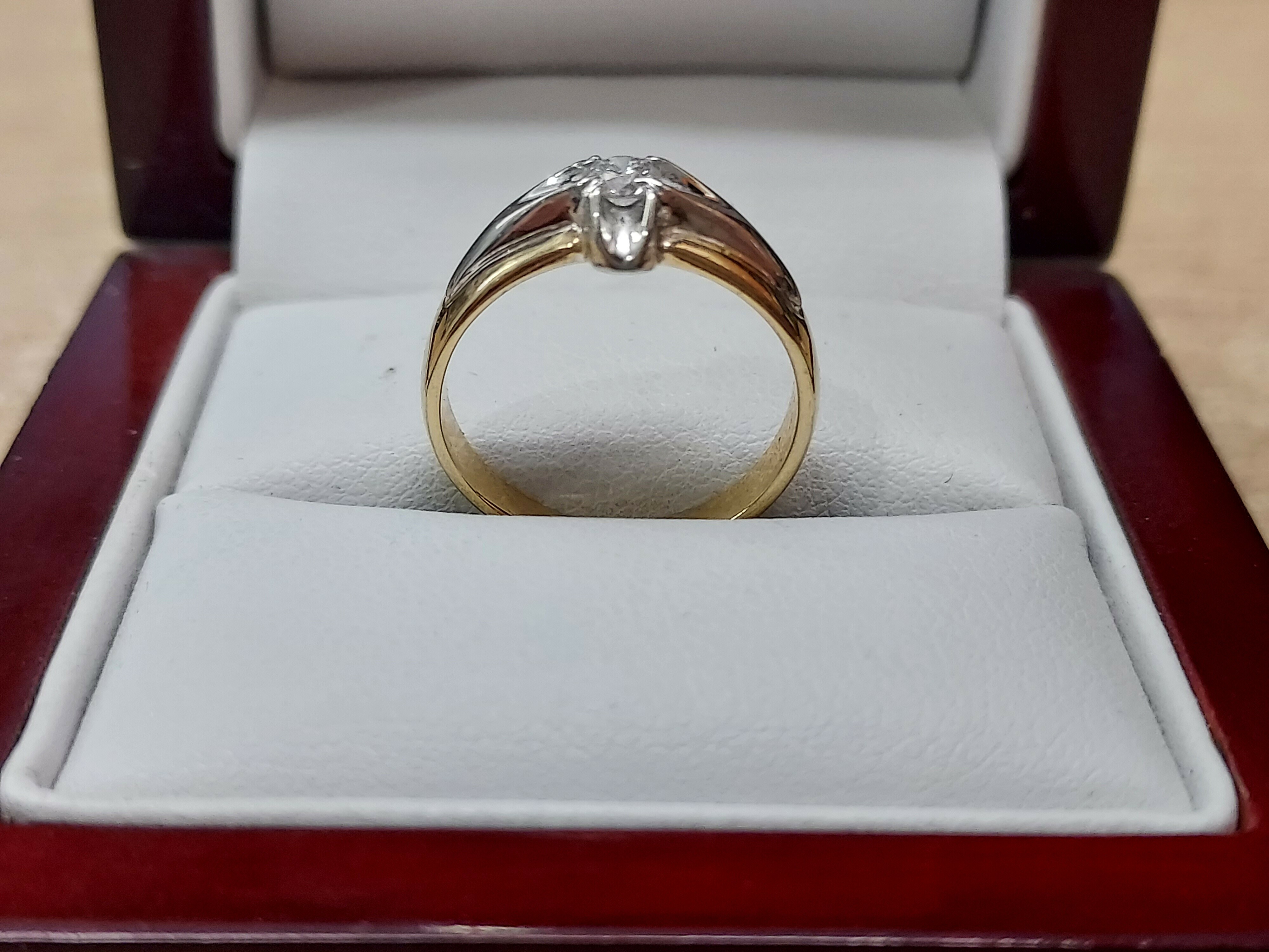 zloty-pierscionek-z-diamentami-pr-585-14k-014-ct-proba-zlota-585