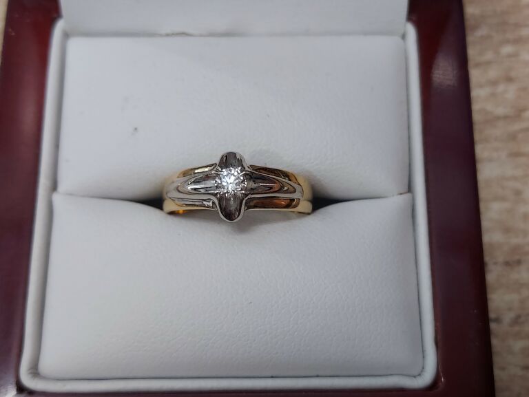 zloty-pierscionek-z-diamentami-pr-585-14k-014-ct-rozmiarsrednica-wew-mm-101567