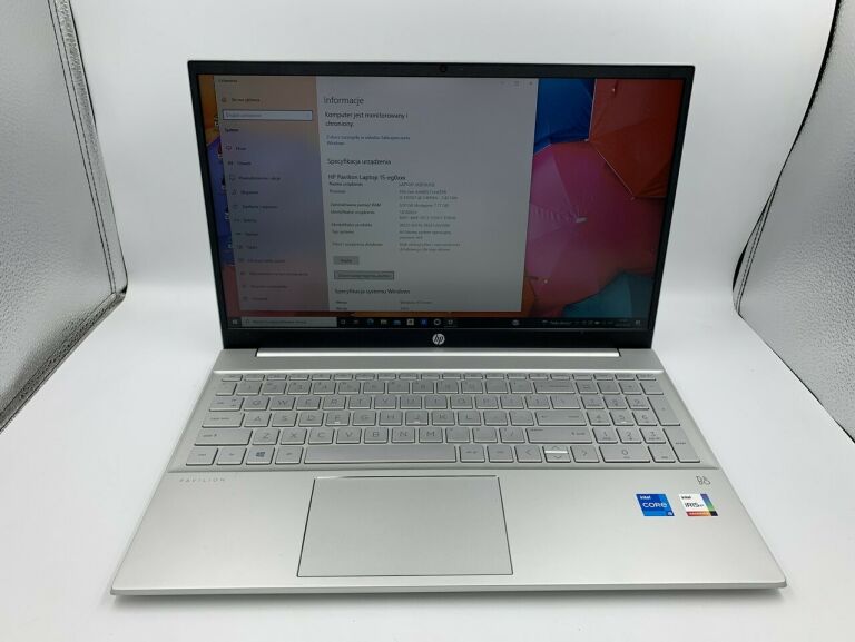 LAPTOP HP PAVILION 15-EG0052NW, I5, 8 RAM !