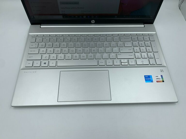 LAPTOP HP PAVILION 15-EG0052NW, I5, 8 RAM !