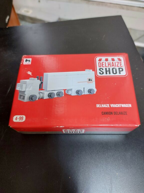 KLOCKI DELHAIZE SHOP CIĘŻARÓWKA