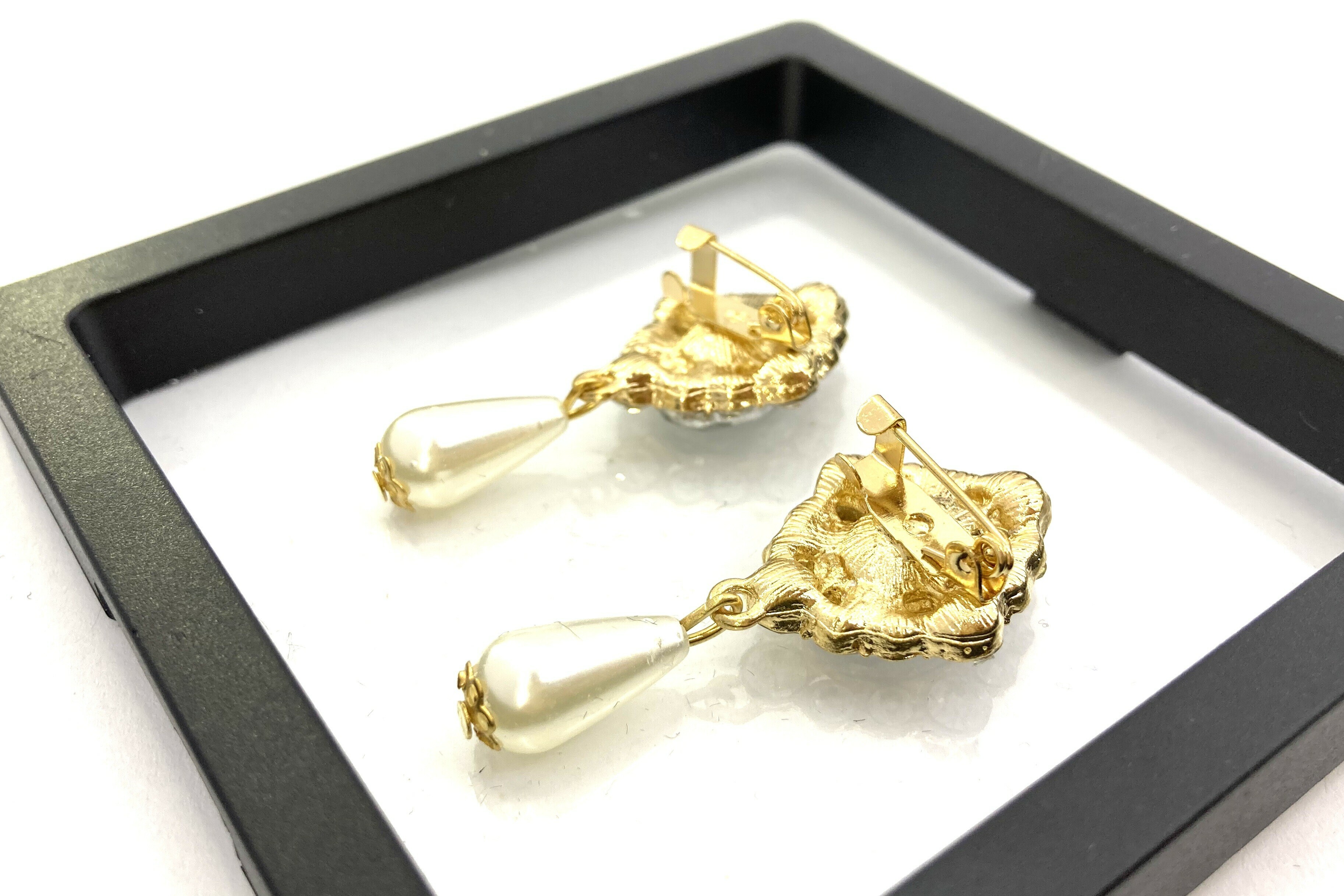 broszka-perly-i-krysztaly-stan-11323-1