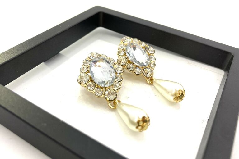 broszka-perly-i-krysztaly-ean-gtin-9403664934338