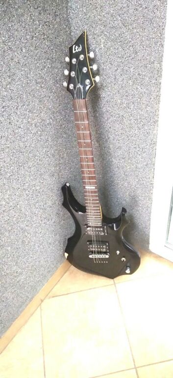 CZYTAJ OPIS GITARA ESP LTD F 50 BLACK