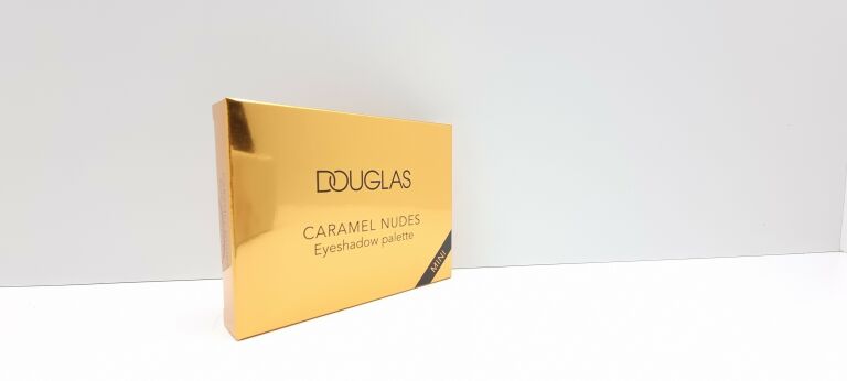 DOUGLAS CIEŃ DO POWIEK CARAMEL NUDES