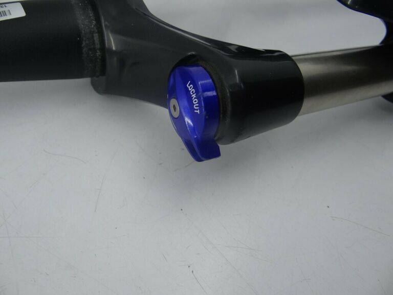 amortyzator-rockshox-g2-geometry-model-g2