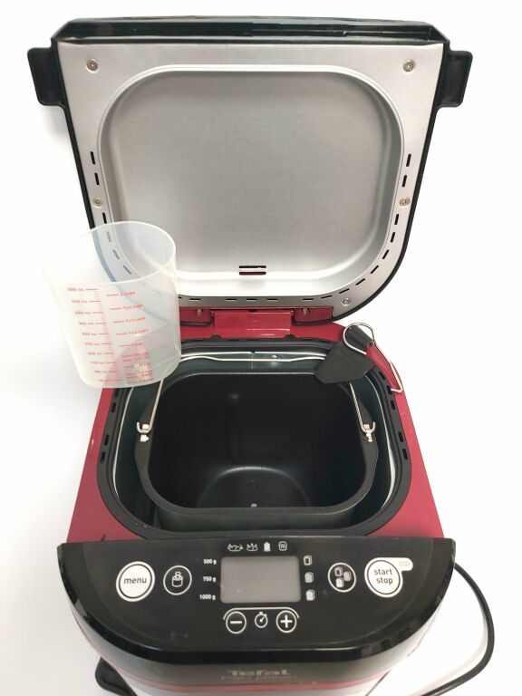 wypiekacz-do-chleba-tefal-pf220838-710w-czarny-model-pf220838