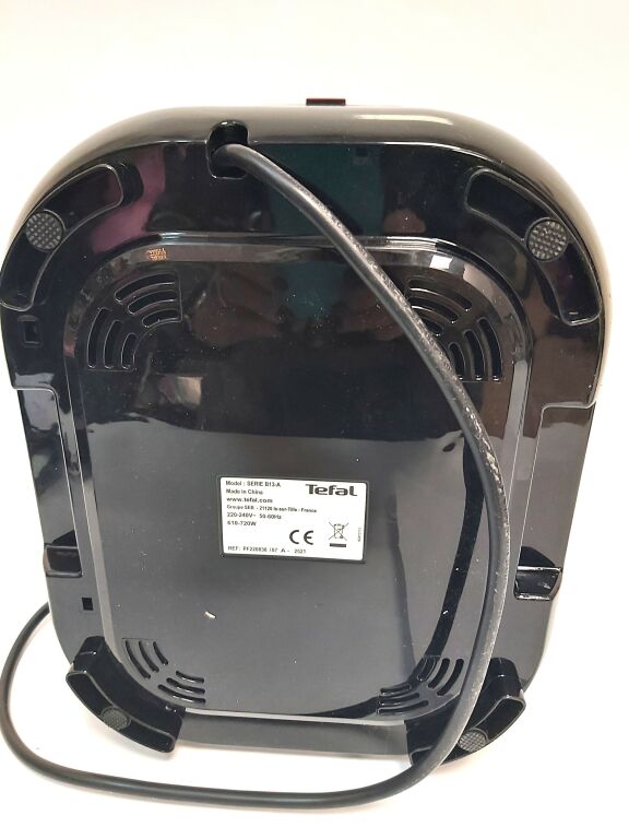 wypiekacz-do-chleba-tefal-pf220838-710w-czarny-kod-producenta-220302002