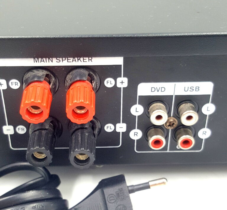 wzmacniacz-voice-kraft-c66-z-2-glosnikami-dibesi-ean-gtin-5907659700297