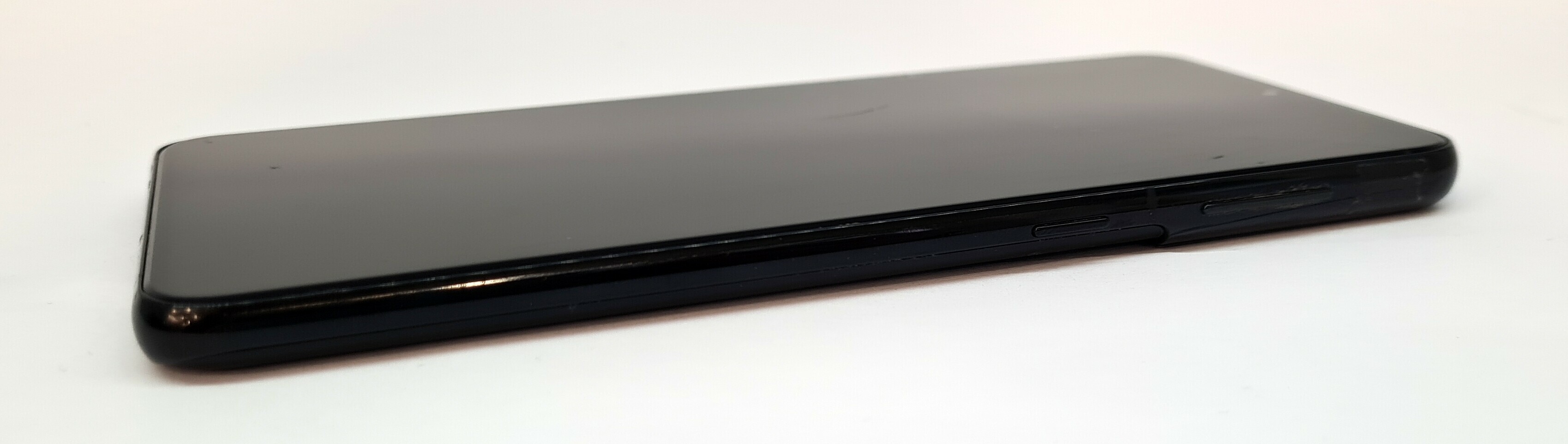 samsung-galaxy-s21-5g-przekatna-ekranu-620