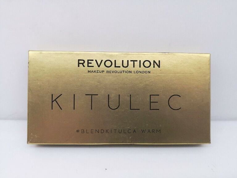 MAKEUP REVOLUTION KITULEC PALETKA WARM