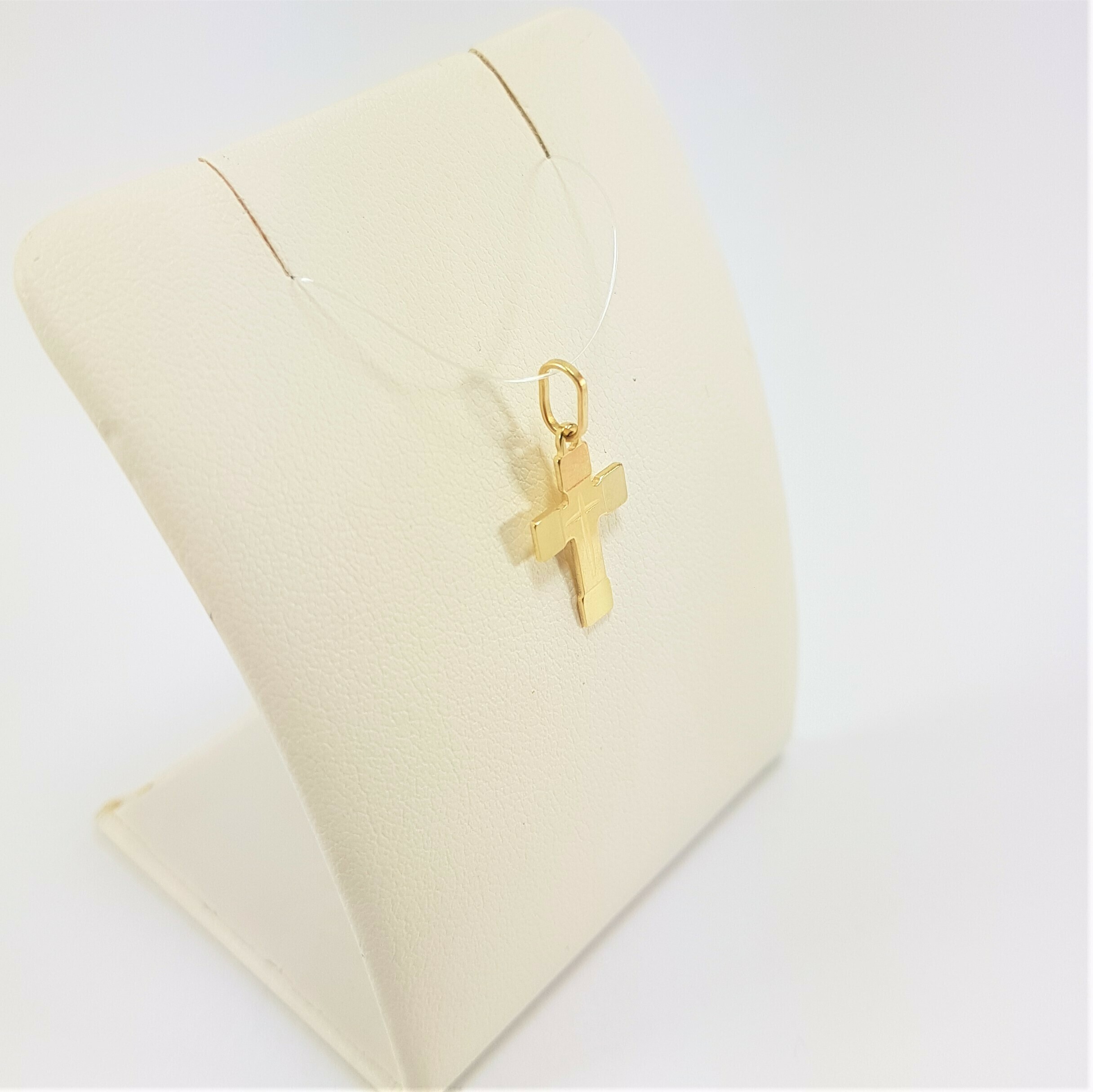 piekna-zlota-zawieszka-krzyzyk-585-057g-ean-gtin-6932308200049