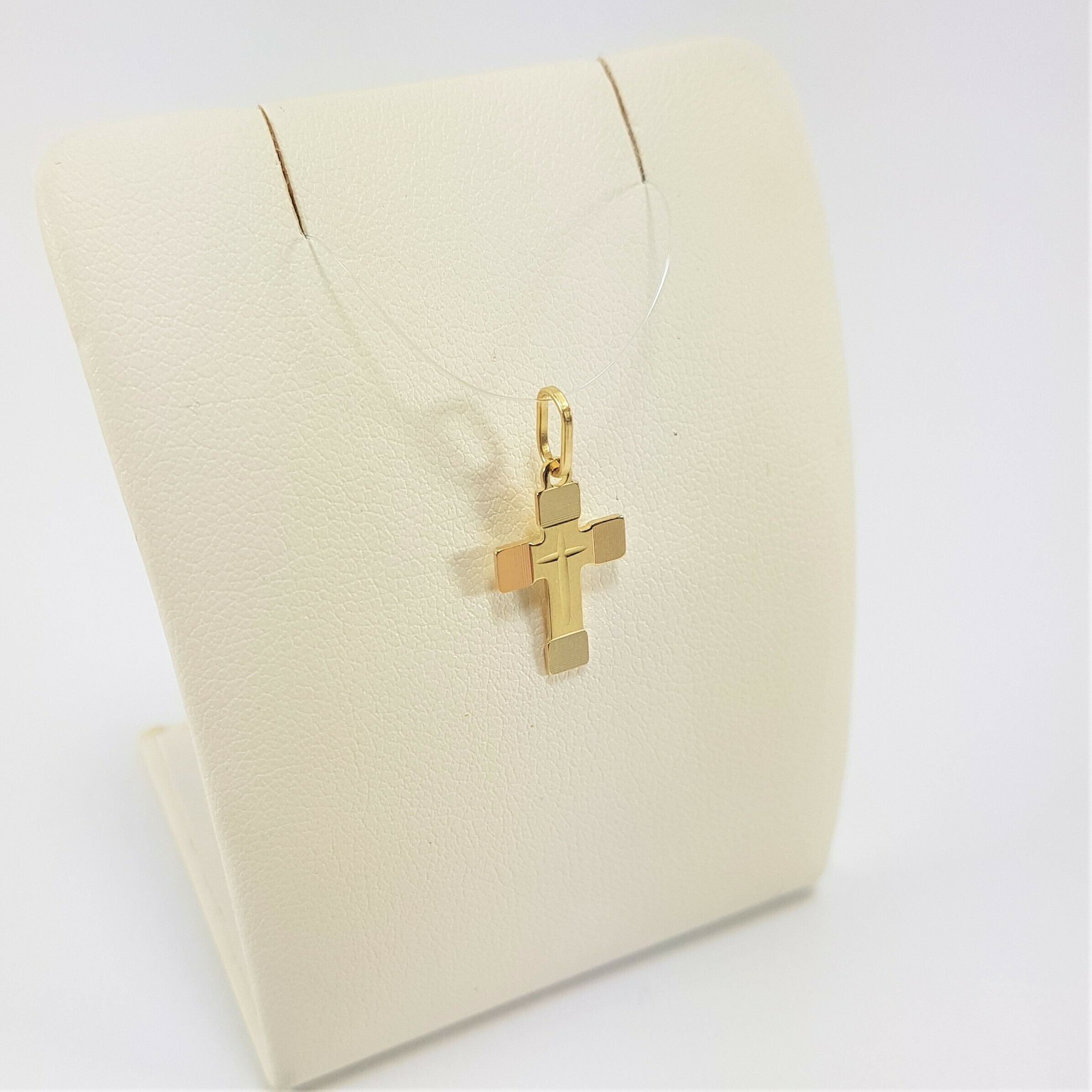 piekna-zlota-zawieszka-krzyzyk-585-057g-stan-11323-2