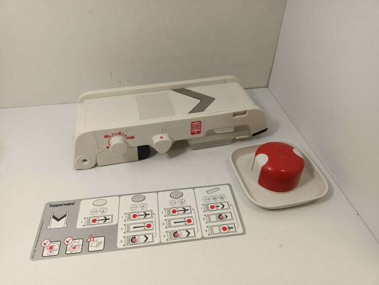 TUPPERWARE MULTI SZATKOWNICA