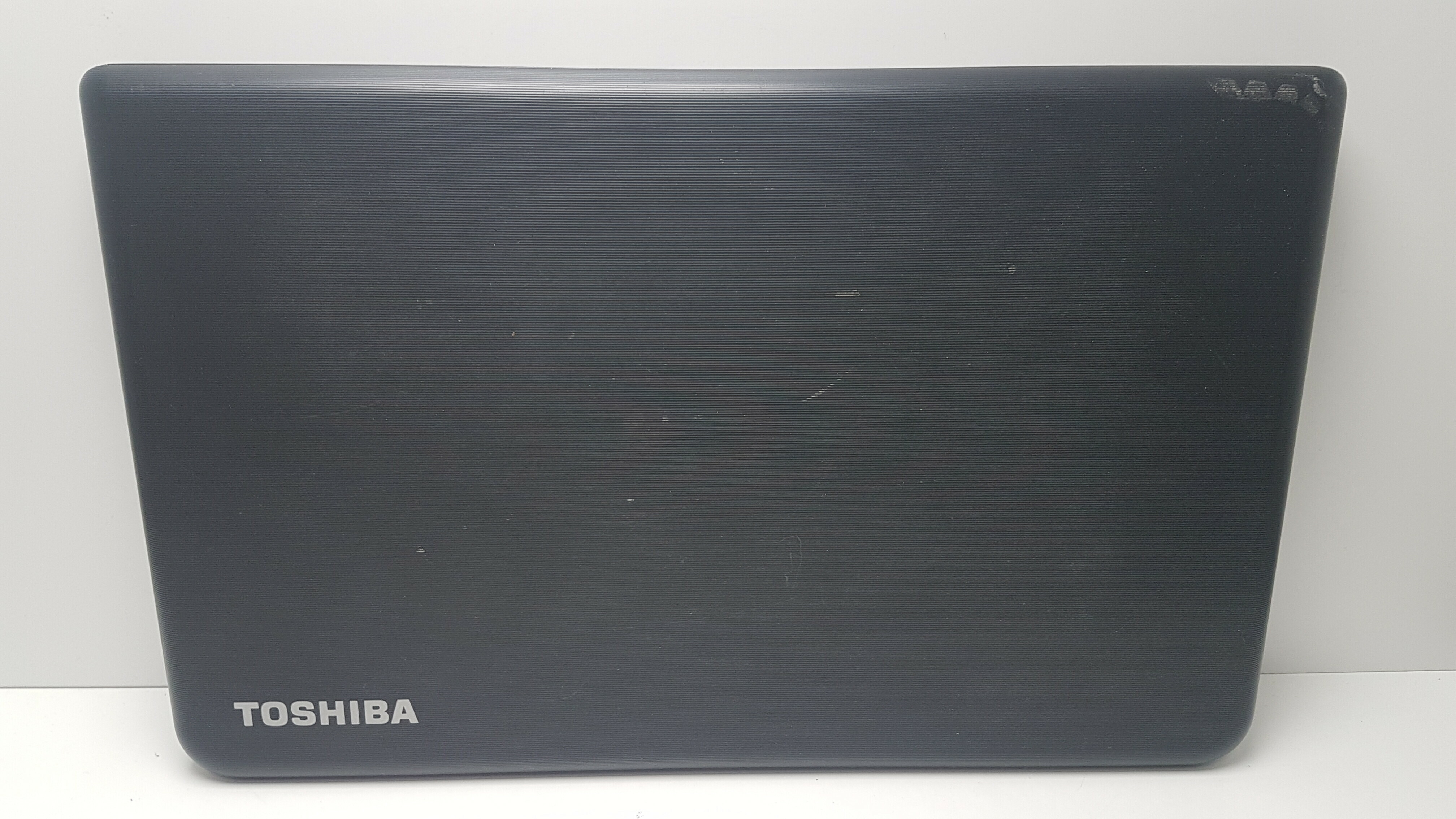 laptop-toshiba-satellite-c55-seria-procesora-intel-celeron-m