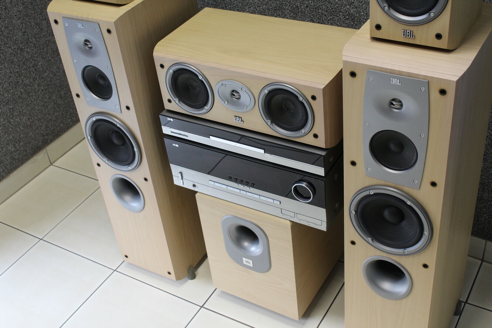 kino-domowe-jbl-balboa-51-harman-kardon-avr240-product-id