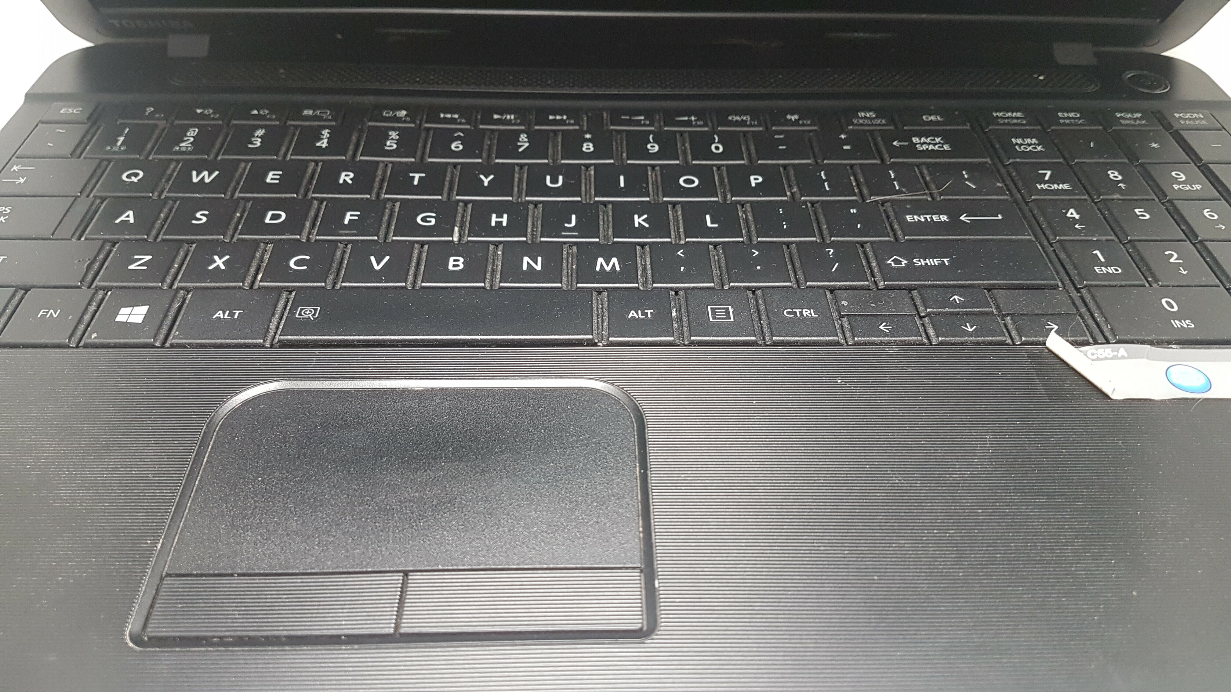 laptop-toshiba-satellite-c55-stan-uzywany