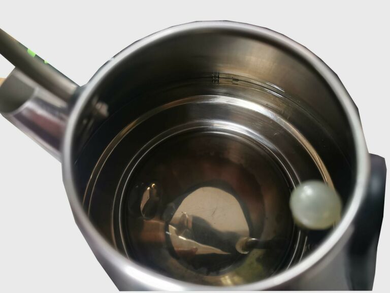 clatronic-czjnik-elektryczny-wks3625-stan-uzywany